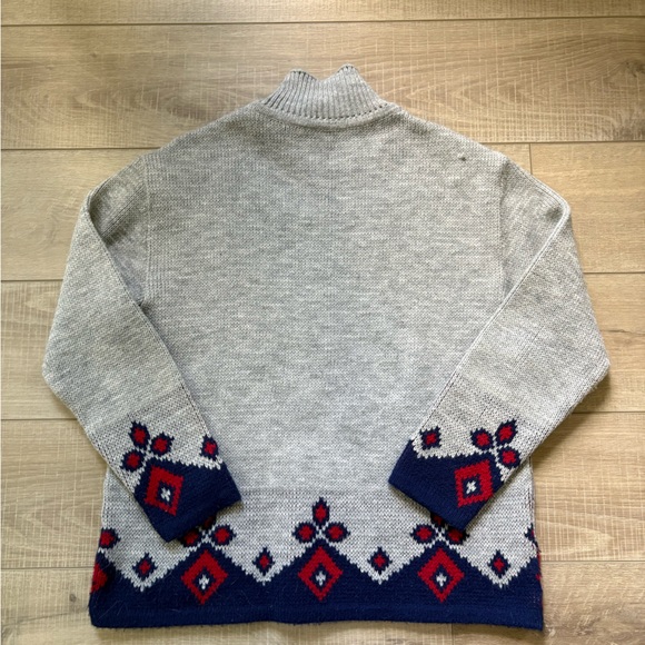 Vintage Gray and Red Nordic Geometric Pattern Wool Sweater - Picture 7 of 8